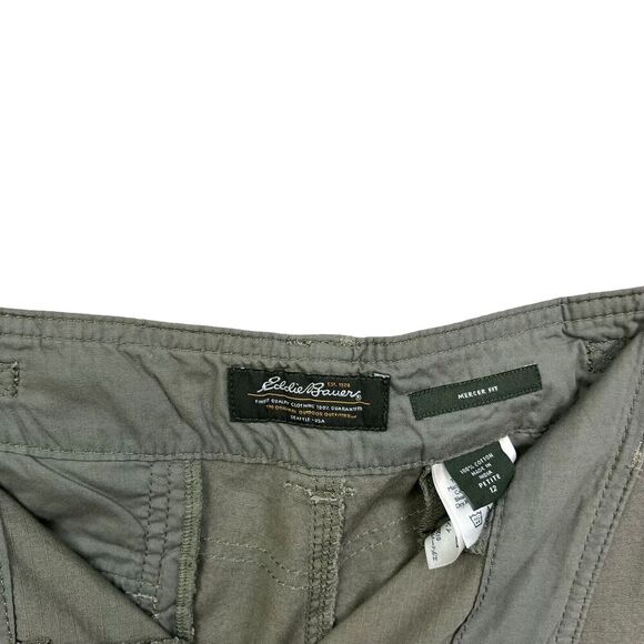 Eddie Bauer Womens Capri Pants Mercer Fit Convertible Rolled Tab Hem‎ Green 12P - Picture 4 of 6